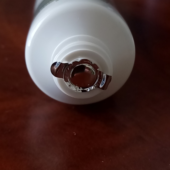 Facial Mask - Picture 3 of 3